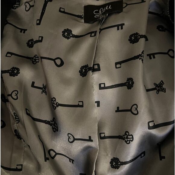 Elegant Black Women's Coat LUII L lined Heavy Hang, Flattering! - Picture 10 of 11